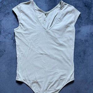 Everlane Cap-Sleeve Bodysuit Size M